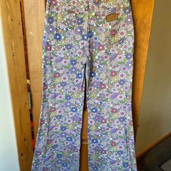 Wrangler Floral Flare Jeans - Multicolor - Picture 4 of 8